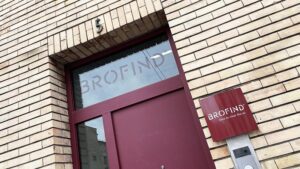 career Brofind ingressoMilano